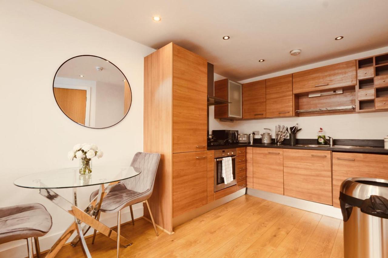Deluxe City Modern Apt&Free Parking No Balcony Leeds  Exteriér fotografie