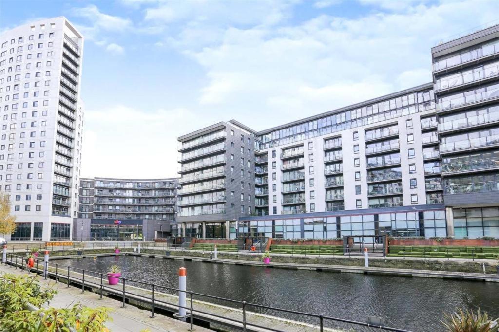 Deluxe City Modern Apt&Free Parking No Balcony Leeds  Exteriér fotografie